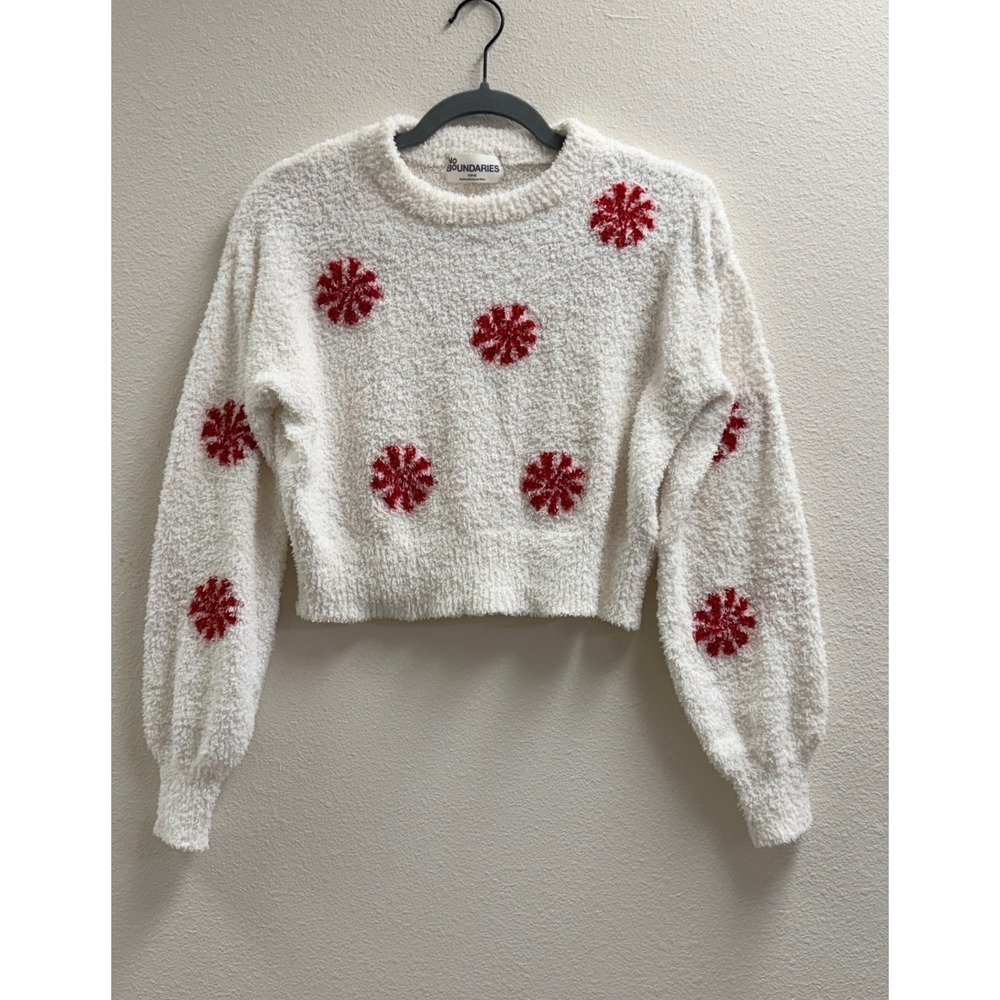 No Boundaries Womens Small White Red Snowflake Eyelash Knit Cropped Sweater NB45